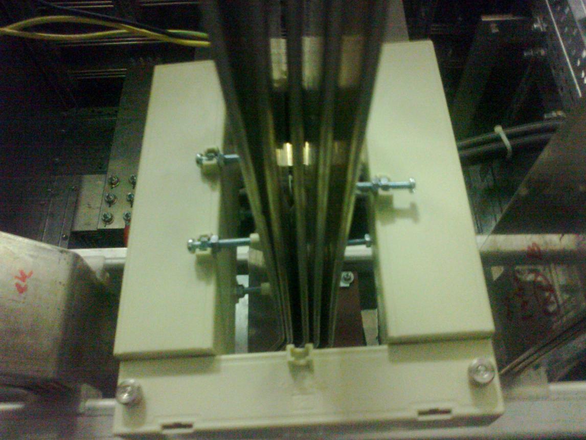 Application of opentype current transformer in low voltage power